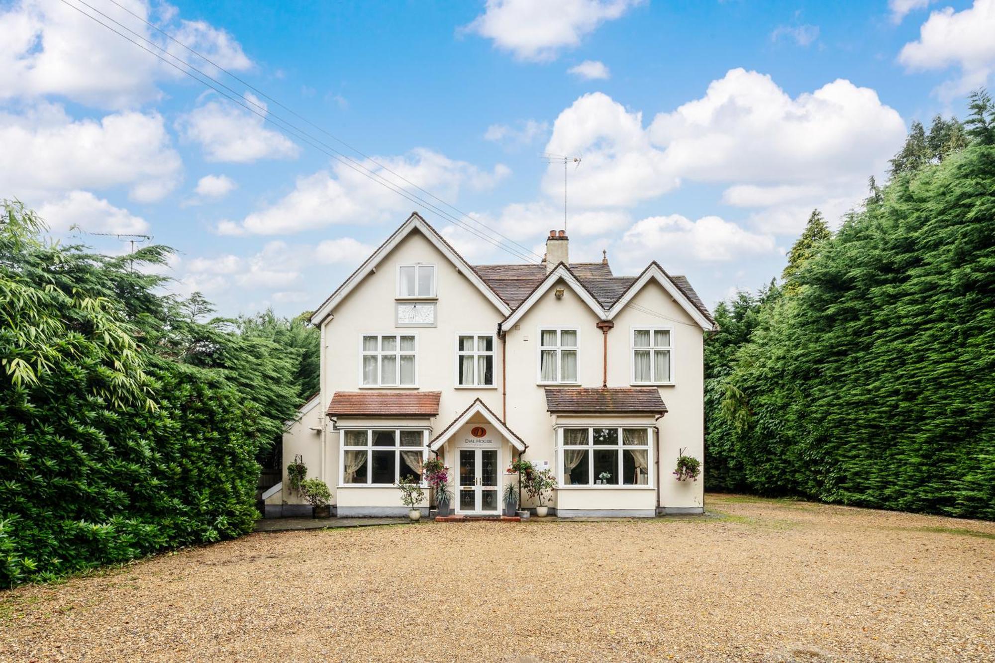 Dial House Hotel Crowthorne Extérieur photo