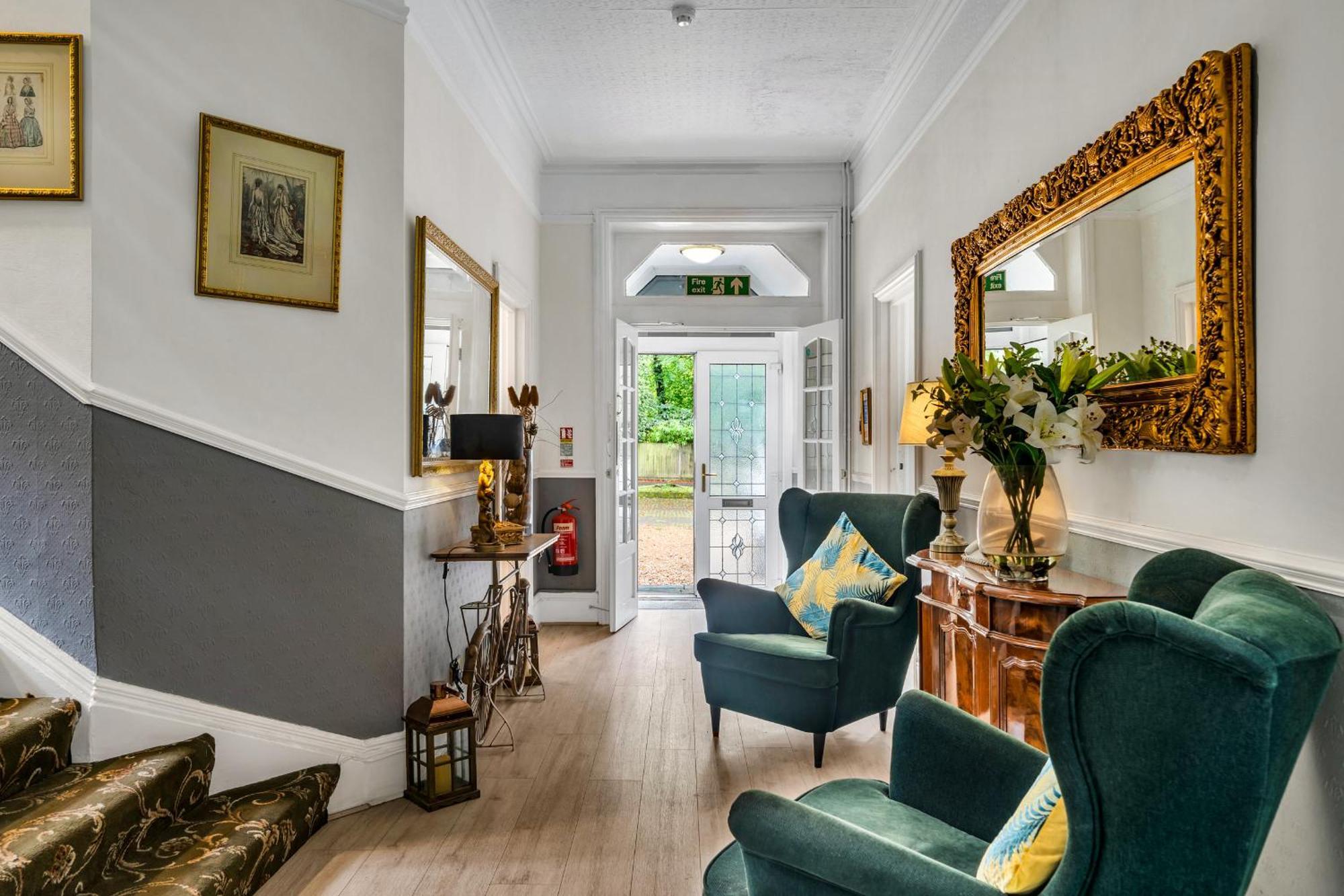 Dial House Hotel Crowthorne Extérieur photo
